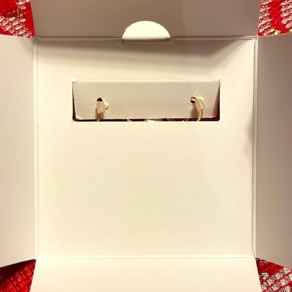 Brand New Betsey Johnson Mismatched Pie Slice & Mixer Baker Drop Earrings - Picture 8 of 12